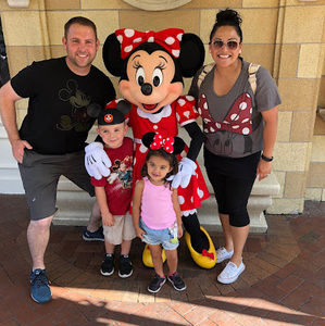 Meet your Posher, Mercedes